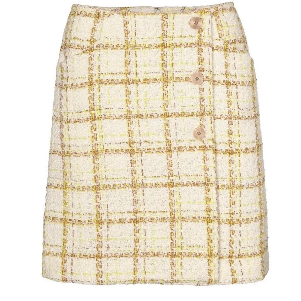 Cabi Spring 23 Coco Skirt
Size 8